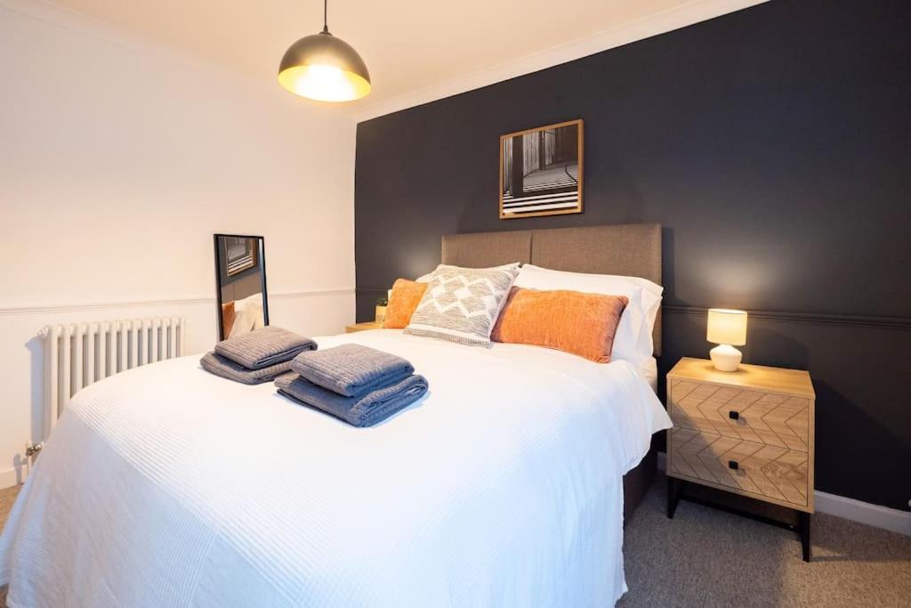 3 Bedroom Home Close To Town Centre With Wifi & Garden Royal Tunbridge Wells Exteriér fotografie