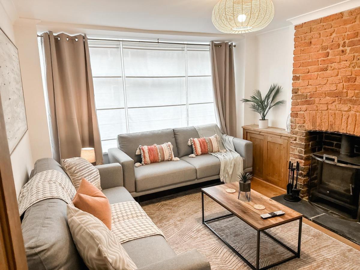 3 Bedroom Home Close To Town Centre With Wifi & Garden Royal Tunbridge Wells Exteriér fotografie